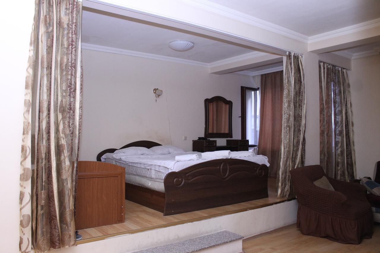 Hotel Hayat Batumi Exterior foto